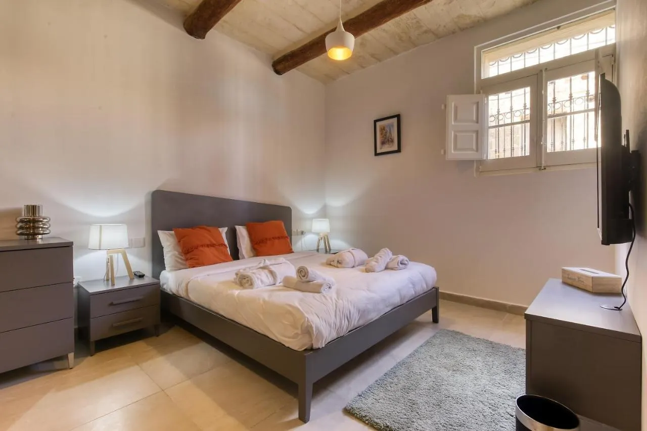Rabat Farmhouse With Pool And Cave Villa 0*,  Malta