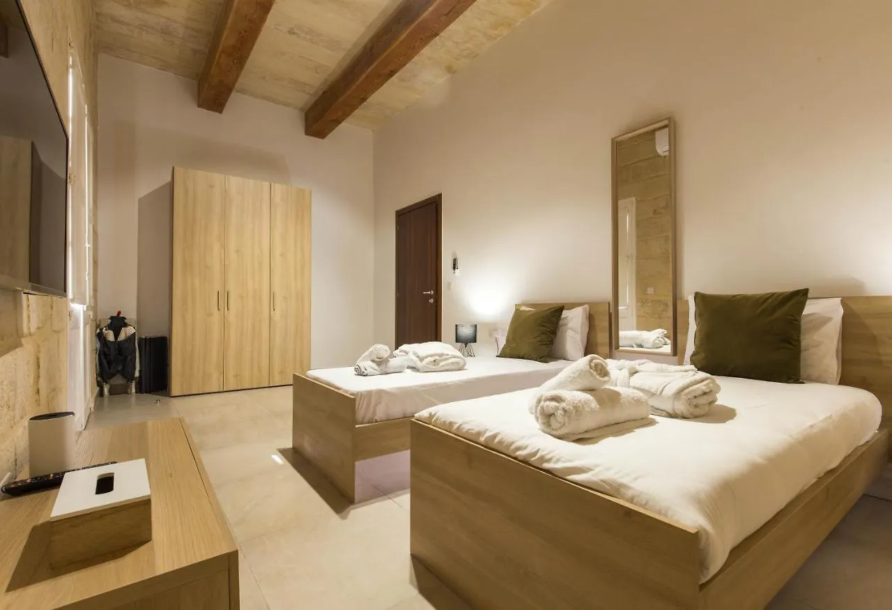 Rabat Farmhouse With Pool And Cave Villa Malta