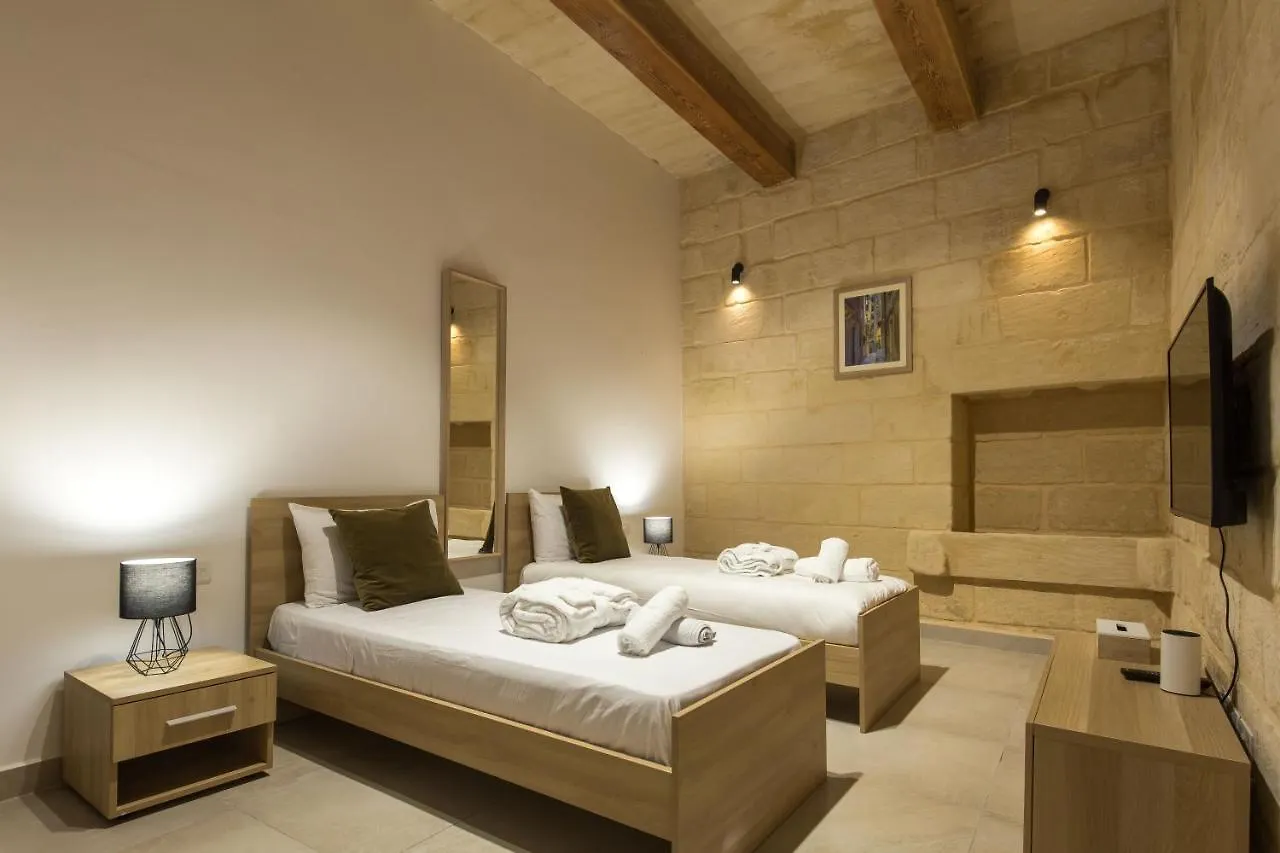 Rabat Farmhouse With Pool And Cave Villa