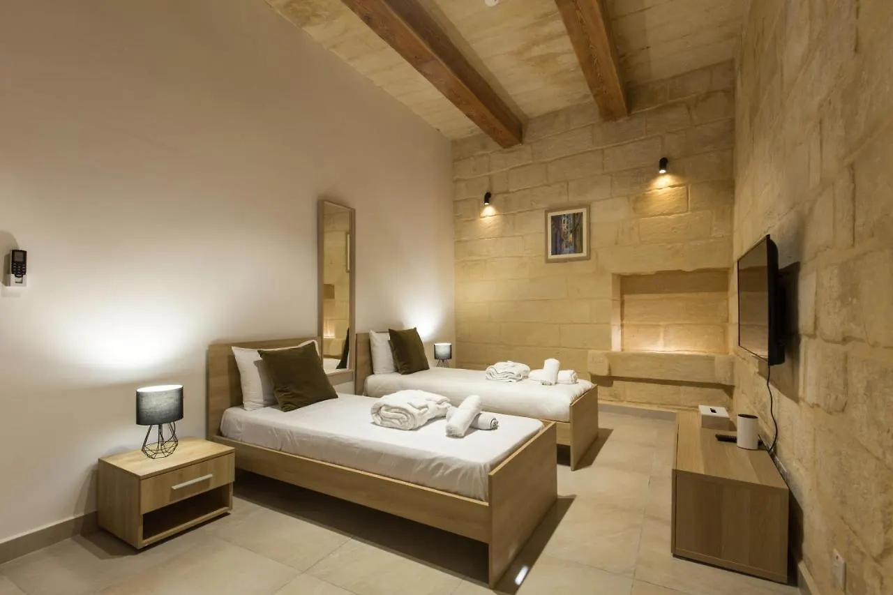 Rabat Farmhouse With Pool And Cave Villa Malta